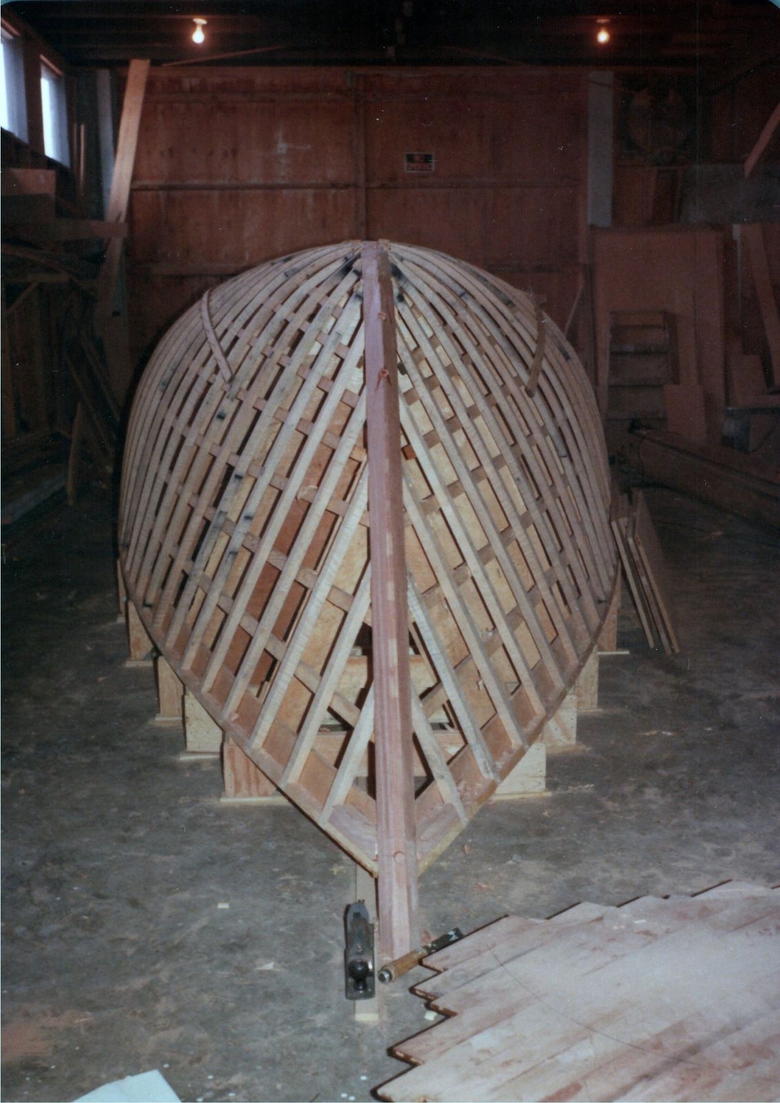 The molds from the bow, the shop lamps above